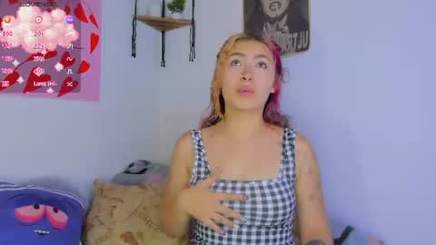 Mariee online show from 07/18/26, 07:17