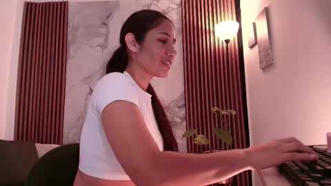  Im Marie Jane  online show from 11/30/25, 06:23