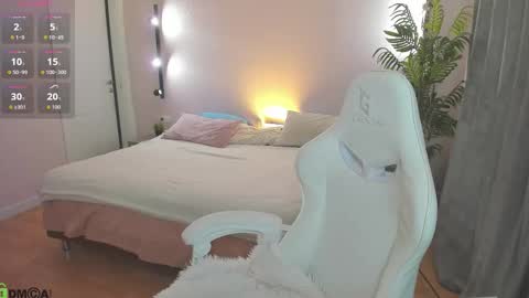 Mariel online show from 02/04/26, 01:44