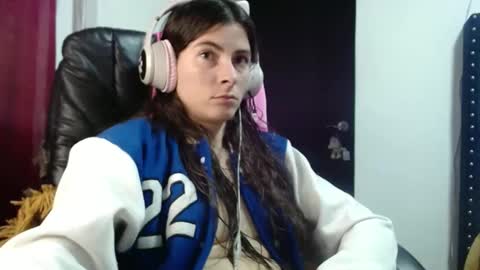 Mariie online show from 02/12/25, 01:19