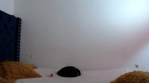 Mariie online show from 03/08/25, 06:37