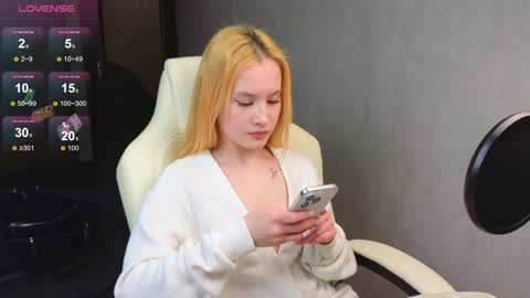 Snapshot of marietta__castro chatting on 12/12/24, 03:05 Marietta online show from 12/12/24, 03:05
