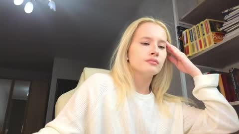 Snapshot of marietta__castro chatting on 05/14/26, 05:20 Marietta online show from 05/14/26, 05:20
