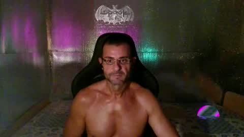 Snapshot of mariettee chatting on 12/23/25, 01:03 Djpegasus online show from 12/23/25, 01:03