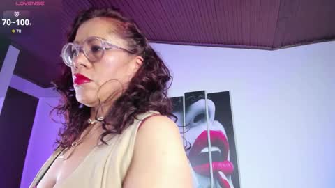 mariia_paulaa online show from 03/18/26, 02:26