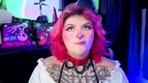 mariiana_velezz online show from 12/03/25, 11:14