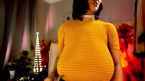 Snapshot of mariicha chatting on 12/22/24, 09:44 Nikita - Scroll down and read my bio please. New Pictures in Bio online show from 12/22/24, 09:44