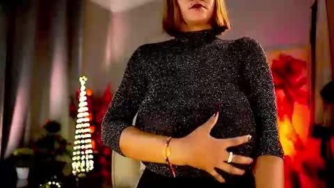 Snapshot of mariicha chatting on 10/15/25, 07:30 Nikita - Scroll down and read my bio please. New Pictures in Bio online show from 10/15/25, 07:30