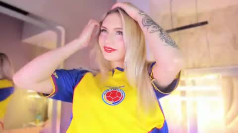 Mariluu  online show from 07/03/26, 01:50
