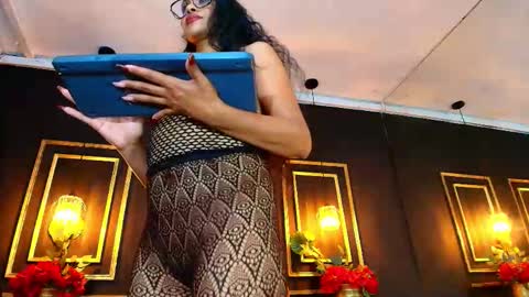 Snapshot of marilyn_blakee chatting on 01/05/26, 05:27 MARIYLN BLAKE online show from 01/05/26, 05:27