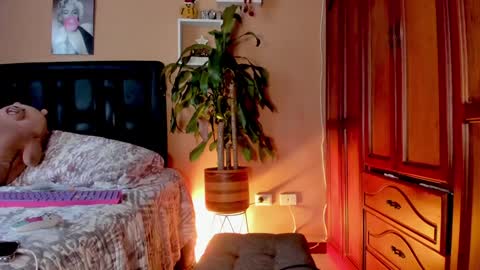 marilyn rouse online show from 12/05/24, 03:39