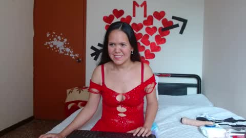 Snapshot of marilynbeautifullyhairy chatting on 01/28/25, 06:28 marilyn online show from 01/28/25, 06:28