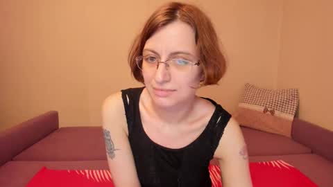 Marilyn online show from 03/31/26, 04:18