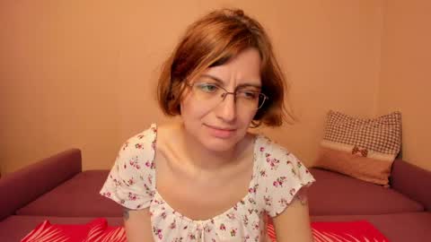 Marilyn online show from 04/22/26, 06:42