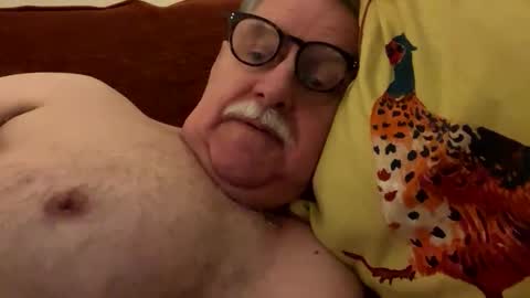 Snapshot of marin50 chatting on 11/26/25, 04:46 marin50 online show from 11/26/25, 04:46