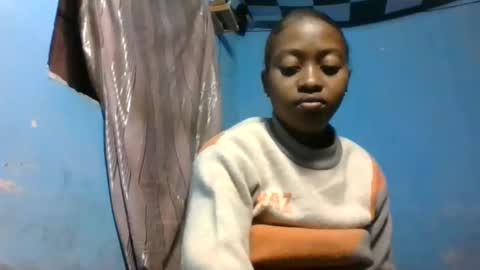 Snapshot of marinagold69 chatting on 06/11/26, 04:43 marinagold69 online show from 06/11/26, 04:43