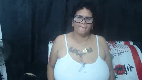 Marina  online show from 01/12/26, 01:55