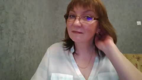 marinamrs online show from 10/21/25, 06:52