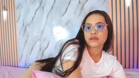 Marinella16 online show from 11/24/25, 07:35