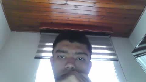 Snapshot of mario98e chatting on 09/21/25, 10:33 mario98e online show from 09/21/25, 10:33