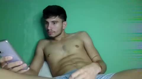 Snapshot of mariobrosss517470 chatting on 01/04/25, 11:27 mariobrosss517470 online show from 01/04/25, 11:27