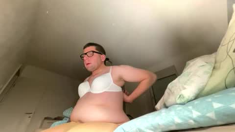 Snapshot of mariolindner524 chatting on 01/11/26, 01:10 mariolindner524 online show from 01/11/26, 01:10