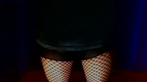 Snapshot of maripaula369 chatting on 10/06/25, 07:33 Maripaula369 online show from 10/06/25, 07:33