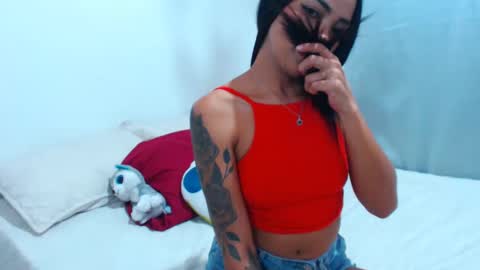 Snapshot of marisajara_ chatting on 03/05/25, 12:59 marisa online show from 03/05/25, 12:59