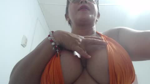 Snapshot of mariska_69 chatting on 05/24/26, 12:15 mariska_69 online show from 05/24/26, 12:15
