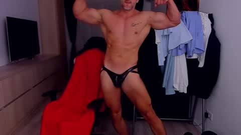 Snapshot of marismuscle chatting on 06/26/26, 07:57 MarisMuscle online show from 06/26/26, 07:57