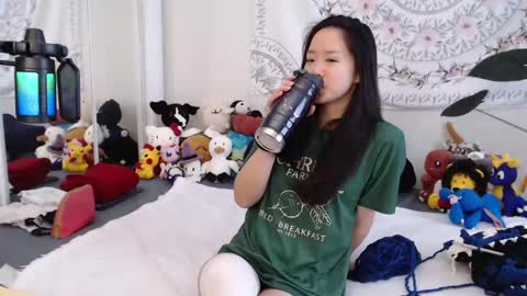 MarissaPeach online show from 11/09/25, 01:31