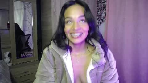 Snapshot of maritza_ferrerr chatting on 02/02/25, 11:08 Maritza Ferrer -Samara Beltran online show from 02/02/25, 11:08
