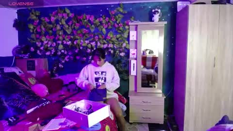 Snapshot of maritza_ferrerr chatting on 02/16/25, 11:05 Maritza Ferrer -Samara Beltran online show from 02/16/25, 11:05