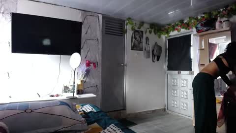 Snapshot of maritza_ferrerr chatting on 09/26/25, 05:39 Maritza Ferrer -Samara Beltran online show from 09/26/25, 05:39