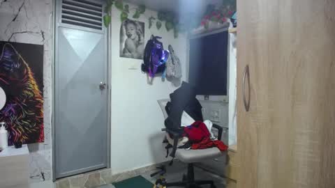 Snapshot of maritza_ferrerr chatting on 10/13/25, 06:02 Maritza Ferrer -Samara Beltran online show from 10/13/25, 06:02