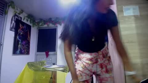 Snapshot of maritza_ferrerr chatting on 11/20/25, 03:50 Maritza Ferrer -Samara Beltran online show from 11/20/25, 03:50