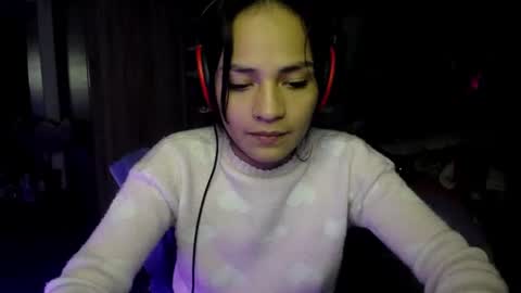 Snapshot of maritza_ferrerr chatting on 06/15/26, 04:47 Maritza Ferrer -Samara Beltran online show from 06/15/26, 04:47