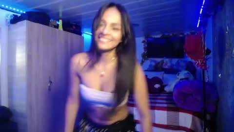 Snapshot of maritza_ferrerr chatting on 06/26/26, 06:01 Maritza Ferrer -Samara Beltran online show from 06/26/26, 06:01