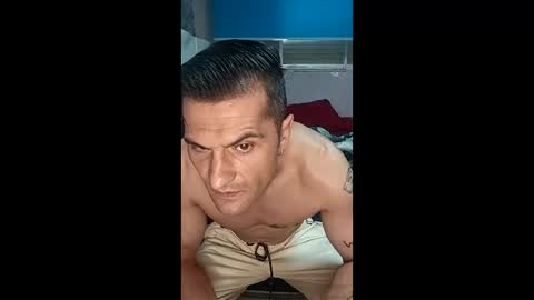 marius_23 online show from 04/12/26, 10:09