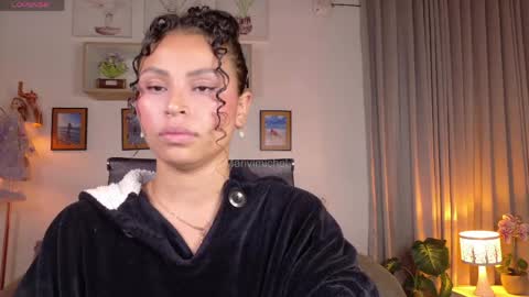 marivimichel_s online show from 04/17/26, 09:56