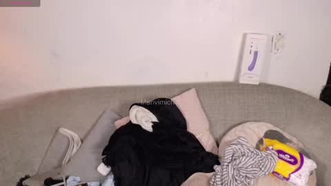 marivimichel_s online show from 04/24/26, 09:56