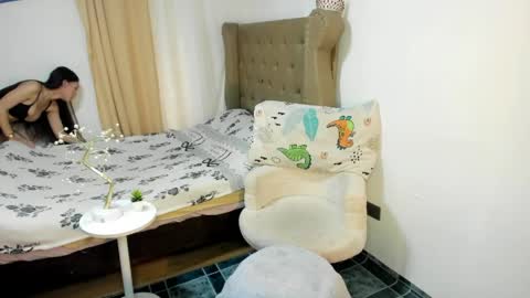 Snapshot of marjorieandersonxxx chatting on 05/28/26, 04:21 IM YOUR BABE GIRL LYCA online show from 05/28/26, 04:21