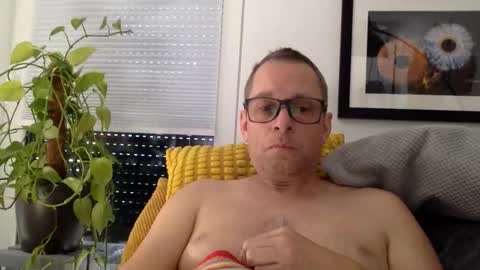 Little Mark online show from 04/08/26, 08:25