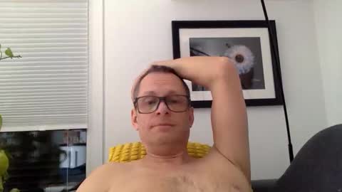 Little Mark online show from 04/16/26, 08:48