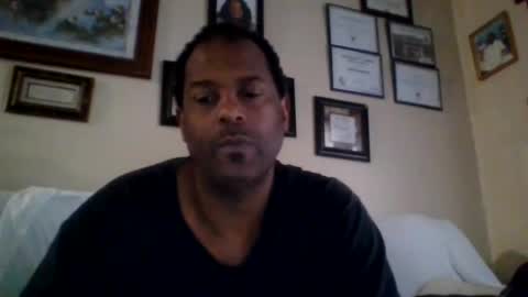 Snapshot of mark7062012 chatting on 12/04/24, 06:50 mark7062012 online show from 12/04/24, 06:50