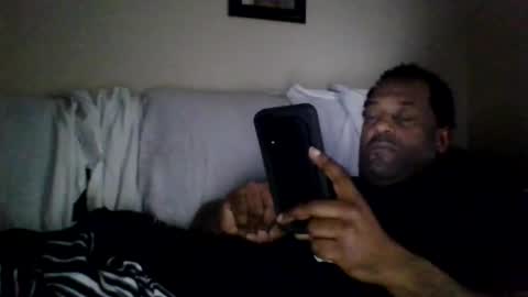 Snapshot of mark7062012 chatting on 01/27/25, 04:01 mark7062012 online show from 01/27/25, 04:01