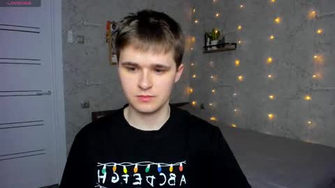 Mark online show from 05/14/26, 02:51
