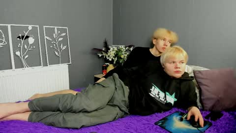 mark_brain online show from 04/10/26, 11:59