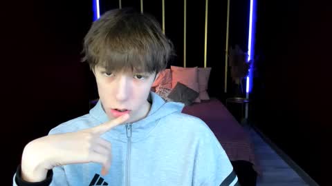 Mark online show from 02/15/26, 02:36