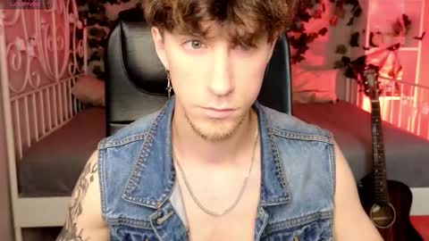 mark_caron online show from 10/23/25, 08:18